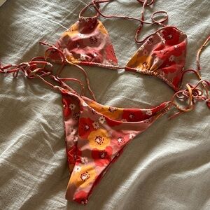 Stone Cold Fox swim - top M / bottoms XS